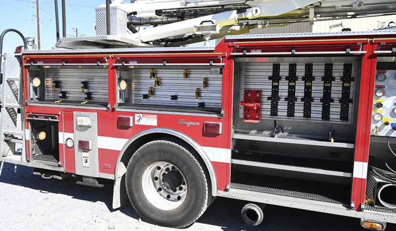 sold sold sold 2007 Seagrave 100′ Aerial Ladder full