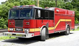 SOLD SOLD SOLD 2003 SEAGRAVE HEAVY DUTY NON WALK-IN EQUIPPED RESCUE