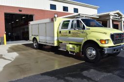SOLD SOLD SOLD 2001 Ford F-650 Medium Duty Rescue full