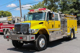 SOLD SOLD SOLD 2006 International 4X4 Pumper 1000/600 with pump and roll